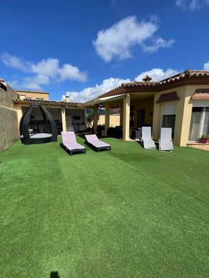 Detached House in Algeciras, Cadiz