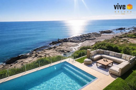 Detached House in San Roque, Cadiz