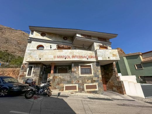 Detached House in Redován, Alicante