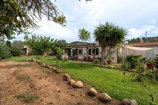 Luxury home in Alaró, Province of Balearic Islands