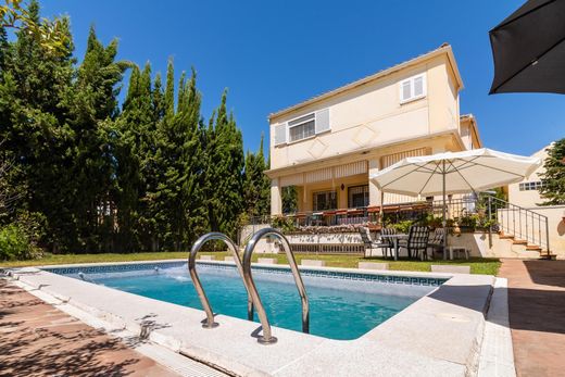 Vrijstaand huis in Córdoba, Province of Córdoba