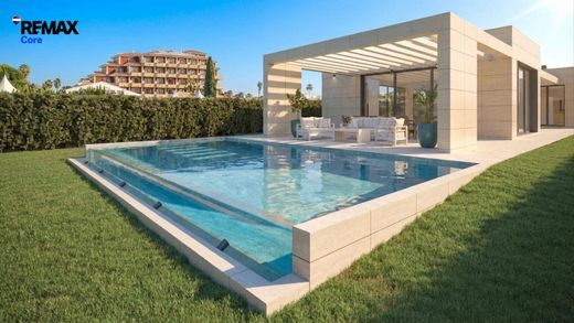 Detached House in Badajoz, Extremadura