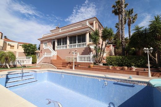 Einfamilienhaus in Almoradí, Alicante