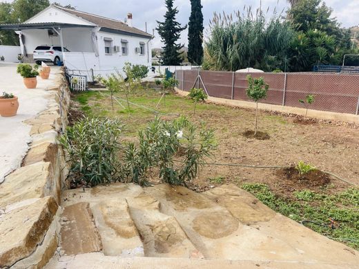 Luxe woning in Almogía, Provincia de Málaga