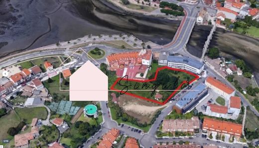 Land in Baiona, Pontevedra