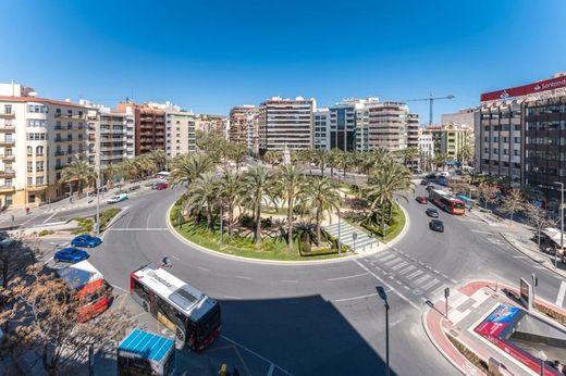 Piso / Apartamento en Alicante, Provincia de Alicante