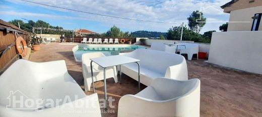 Dom jednorodzinny w Godelleta, Província de València