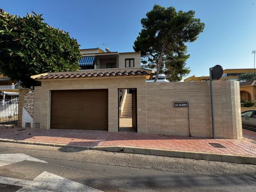 Vrijstaand huis in Torrevieja, Provincia de Alicante