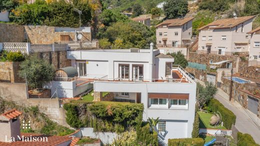 Luxury home in Alella, Province of Barcelona