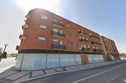 Edificio en La Aldea del Portillo de Busto, Burgos