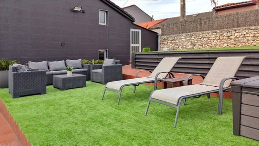 Detached House in Santander, Province of Cantabria