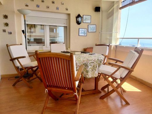 Apartment / Etagenwohnung in Estepona, Málaga