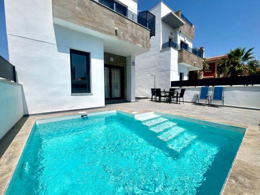 Villa à Torrevieja, Alicante