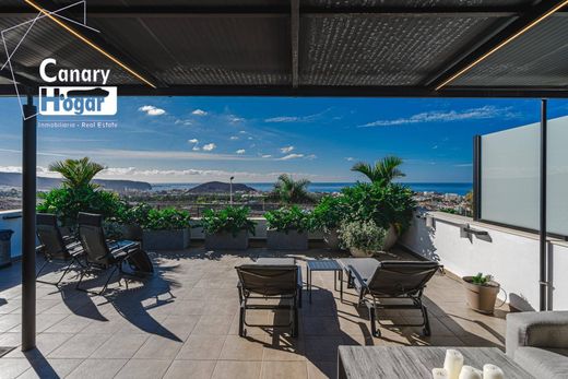 Villa in Adeje, Province of Santa Cruz de Tenerife