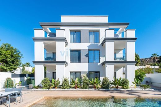 Alicante, アリカンテのアパートメント・コンプレックス