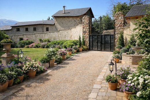 Landhaus / Bauernhof in Ger, Provinz Girona