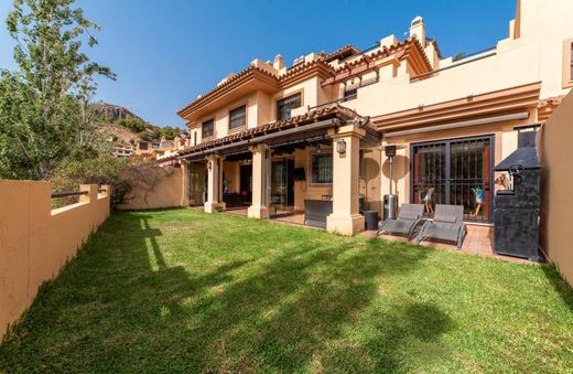 ‏וילה רב-משפחתית ב  Málaga, Provincia de Málaga