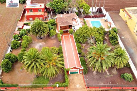 Villa a Santa Maria de Guia de Gran Canaria, Provincia de Las Palmas