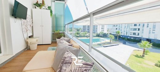 Apartment / Etagenwohnung in Valencia, Provinz Valencia