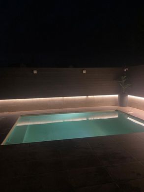 Villa in Valdetorres de Jarama, Province of Madrid