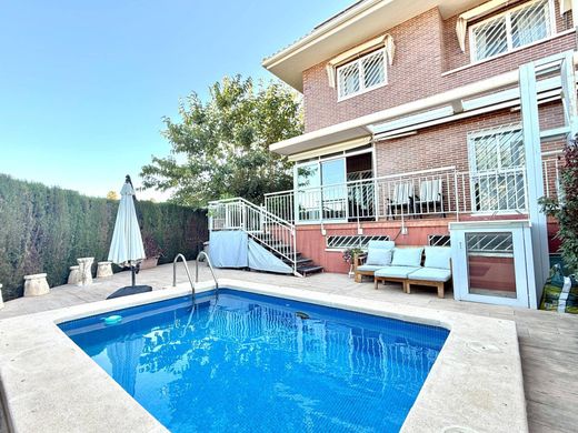 Semidetached House in Mutxamel, Alicante