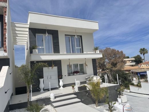 Villa in Orihuela, Alicante
