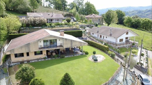 Detached House in Siero, Province of Asturias