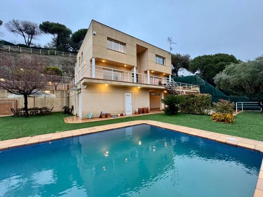 Maison individuelle à Sant Fost de Campsentelles, Province de Barcelone
