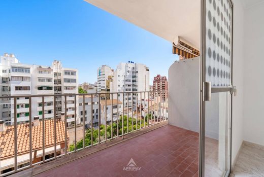 Apartment / Etagenwohnung in Palma de Mallorca, Balearen Inseln