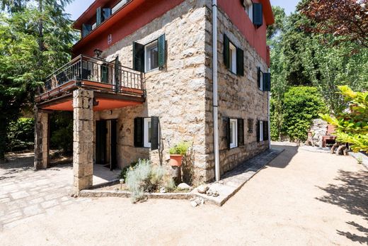 Detached House in Navacerrada, Province of Madrid