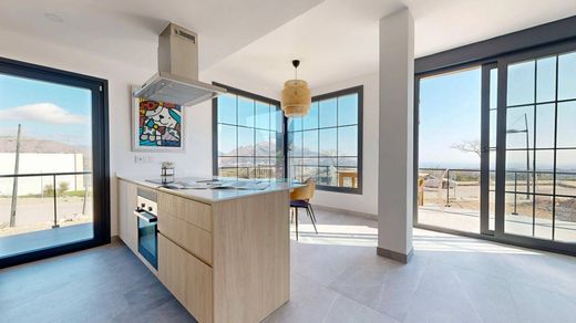 Chalet Pareado en Polop, Provincia de Alicante