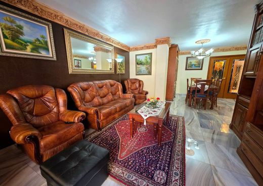 Piso / Apartamento en Alicante, Provincia de Alicante