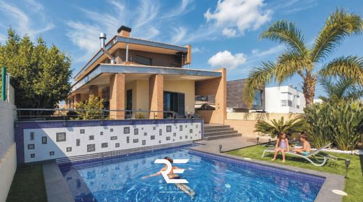 Detached House in Burriana, Castellon