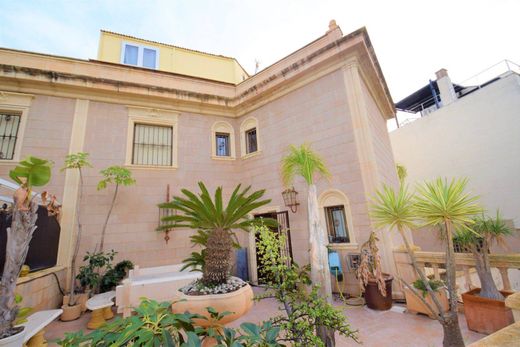 Villa in Guardamar del Segura, Alicante