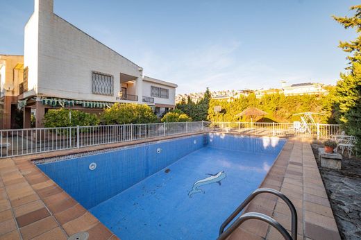 Detached House in Huétor Vega, Granada