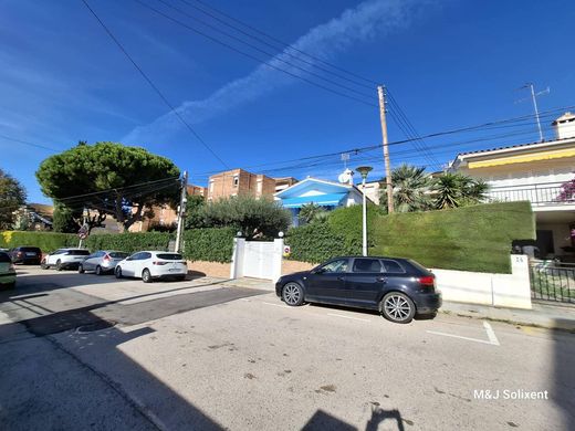 단독 저택 / El Vendrell, Província de Tarragona