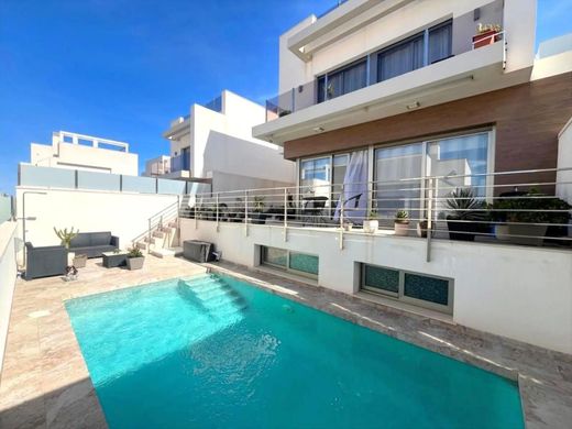 Villa a Playas de Orihuela, Provincia de Alicante