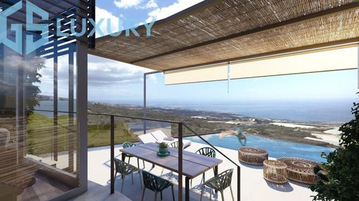 Land in Guía de Isora, Province of Santa Cruz de Tenerife