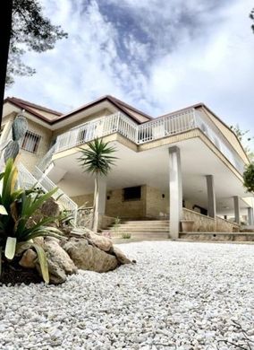 Villa in Playas de Orihuela, Alicante