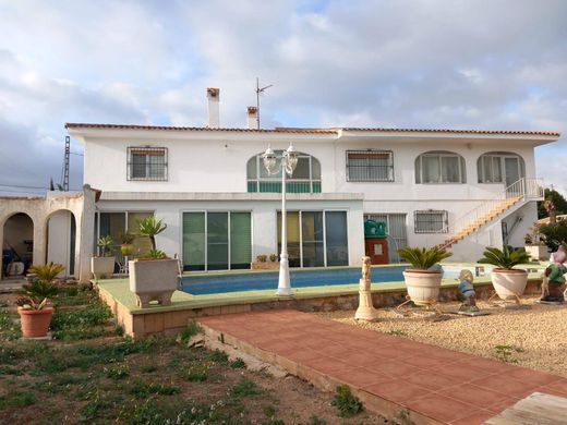 Detached House in l'Alfàs del Pi, Alicante
