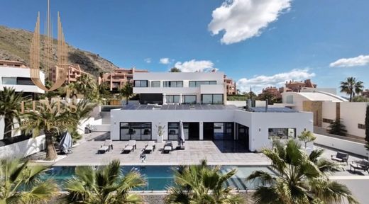 Villa in Finestrat, Alicante