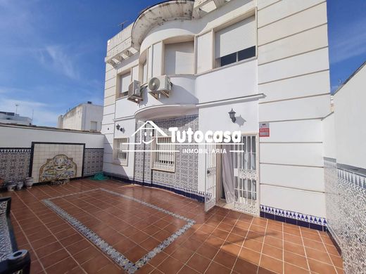 Townhouse - Dos Hermanas, Sevilha