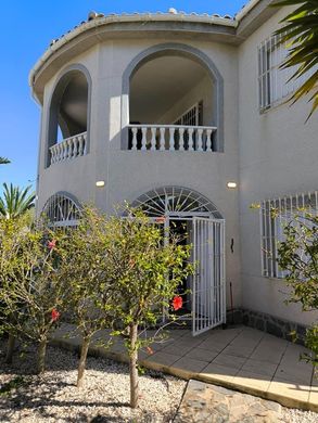 Villa en Torrevieja, Provincia de Alicante