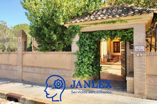 Luxury home in Aljaraque, Province of Huelva
