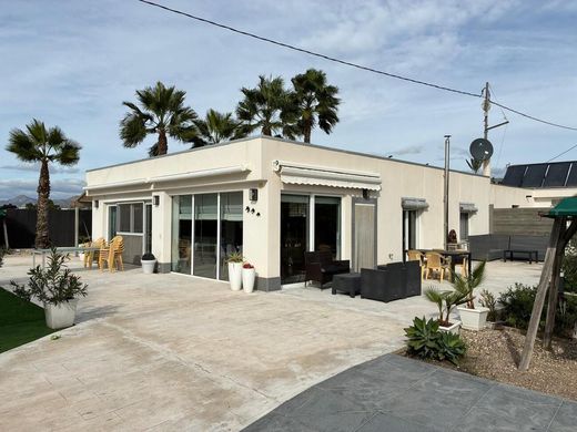 Villa in Crevillent, Provincia de Alicante