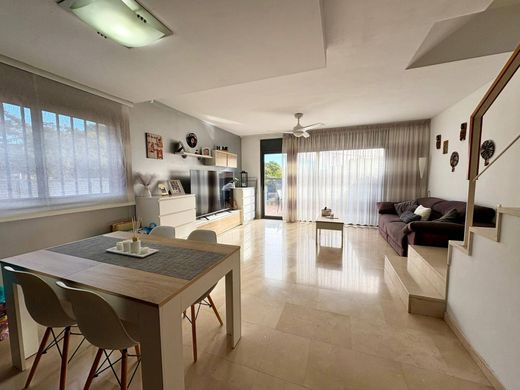 Luxury home in Sant Andreu de la Barca, Province of Barcelona