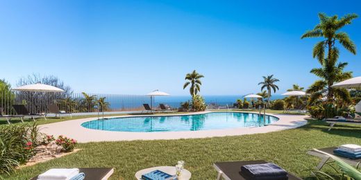 Penthouse in Benalmádena, Malaga