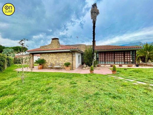 Luxury home in L'Ametlla del Vallès, Province of Barcelona