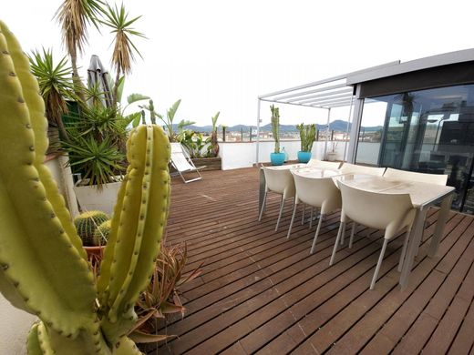 Piso / Apartamento en Sant Joan Despí, Provincia de Barcelona