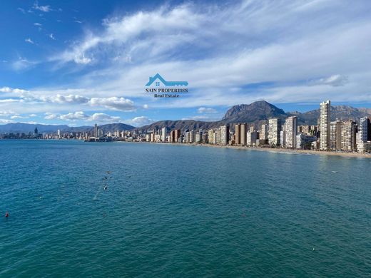 Benidorm, アリカンテのアパートメント
